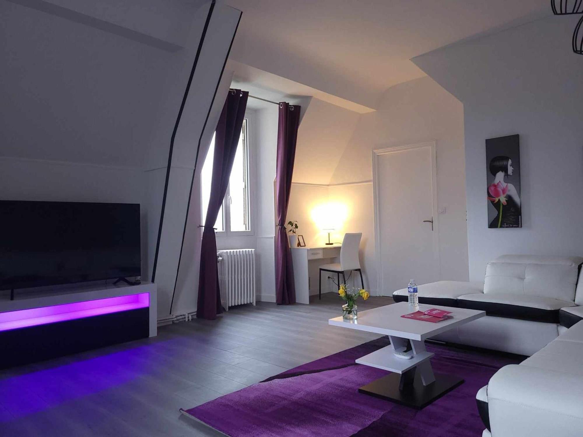 Sejour De Charme Au Chateau Avec Petit-Dejeuner Et Parking - Fr-1-591-705 Cluis Eksteriør bilde